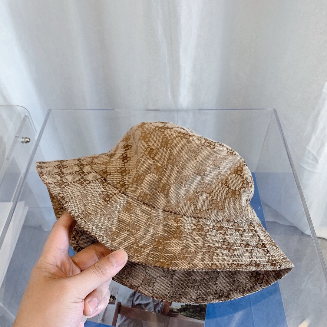 BALEN Bucket Hat