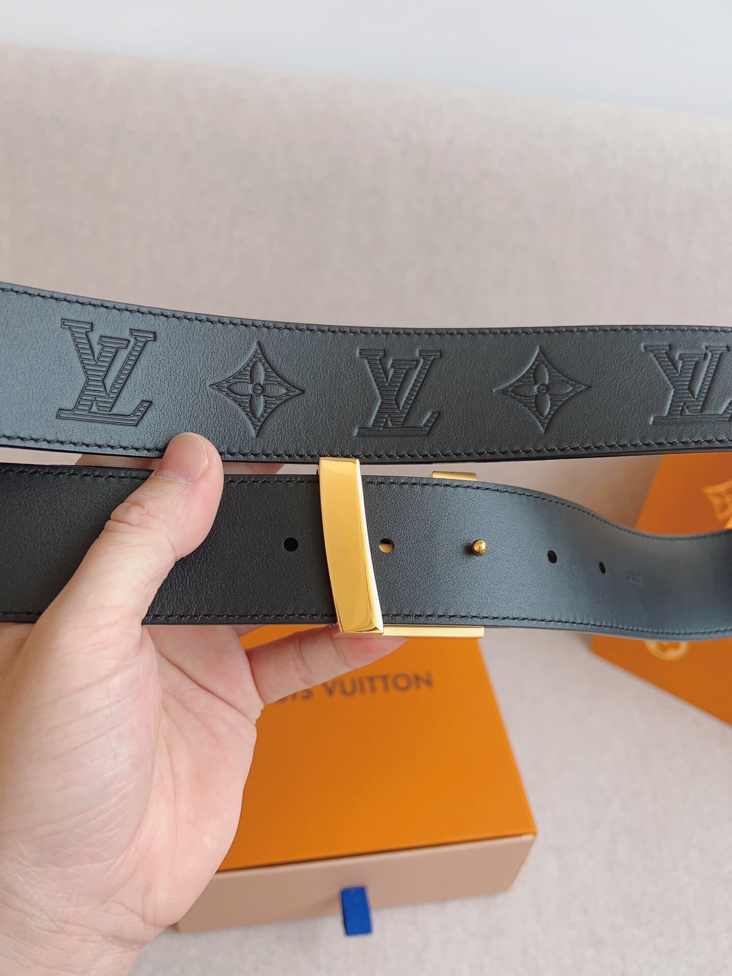 LOUIV Men Belt