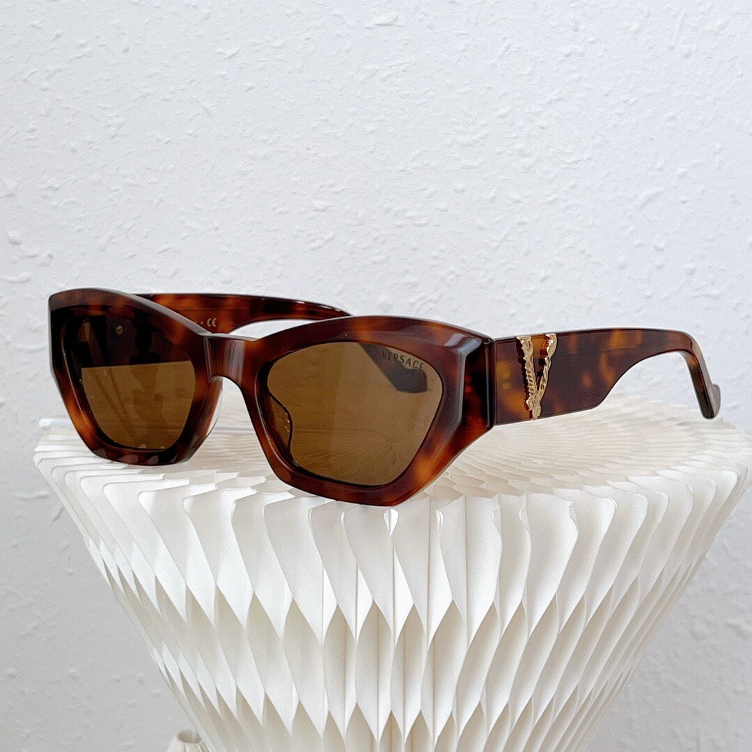 VS Sunglasses 4562