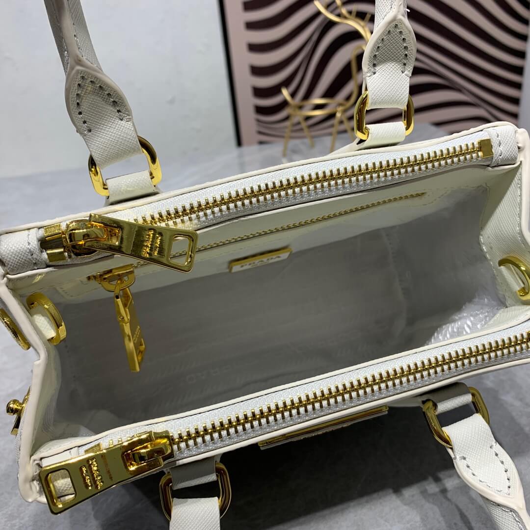 PR Saffiano Mini