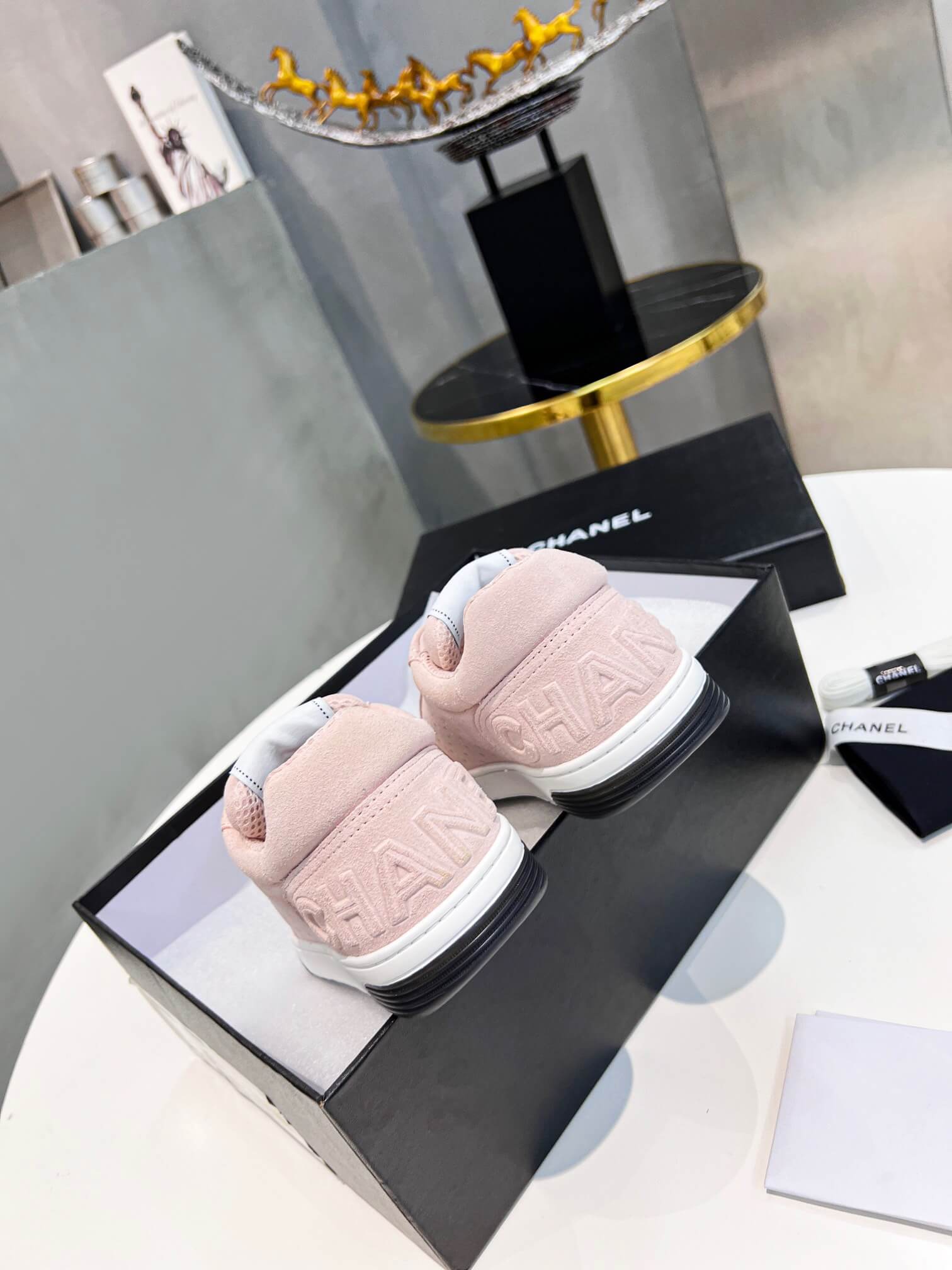 CC Sneakers
