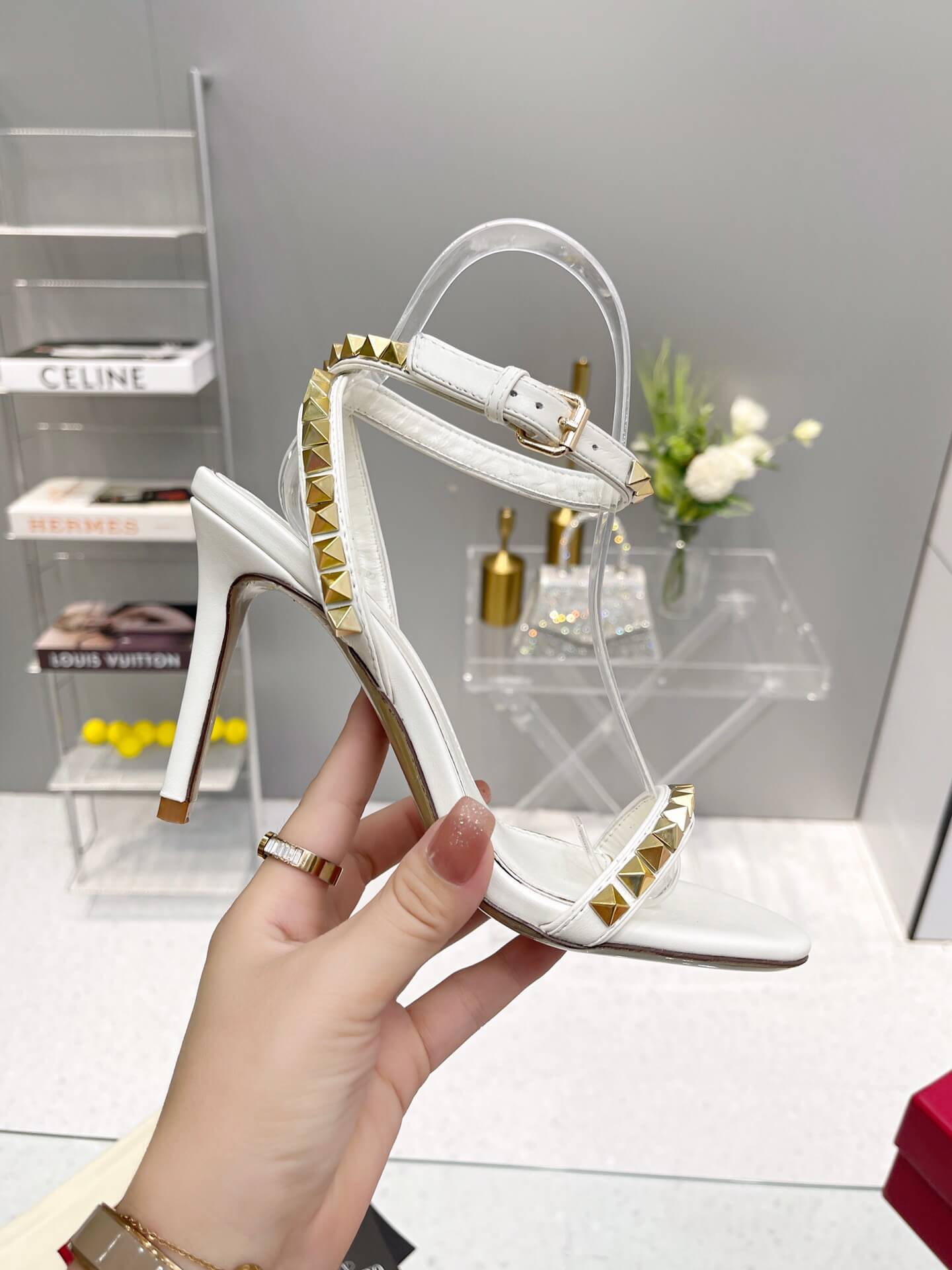 VALEN Heels