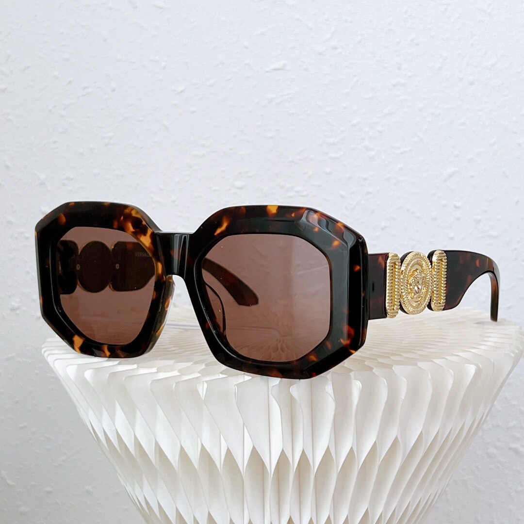 VS Sunglasses 4424