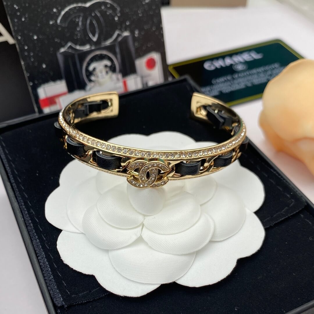 CC Cuff