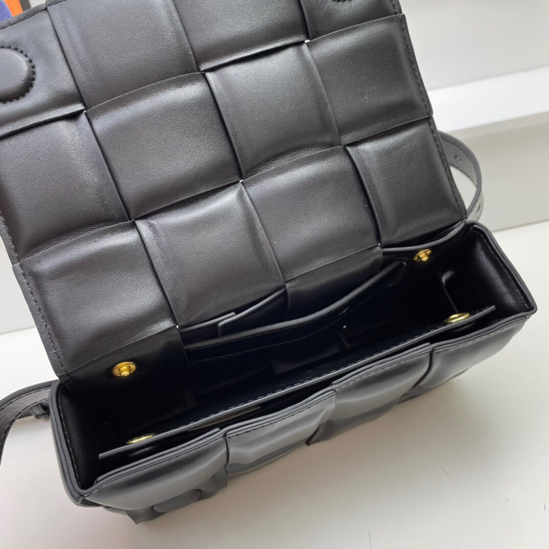 BV Cassette Belt Bag