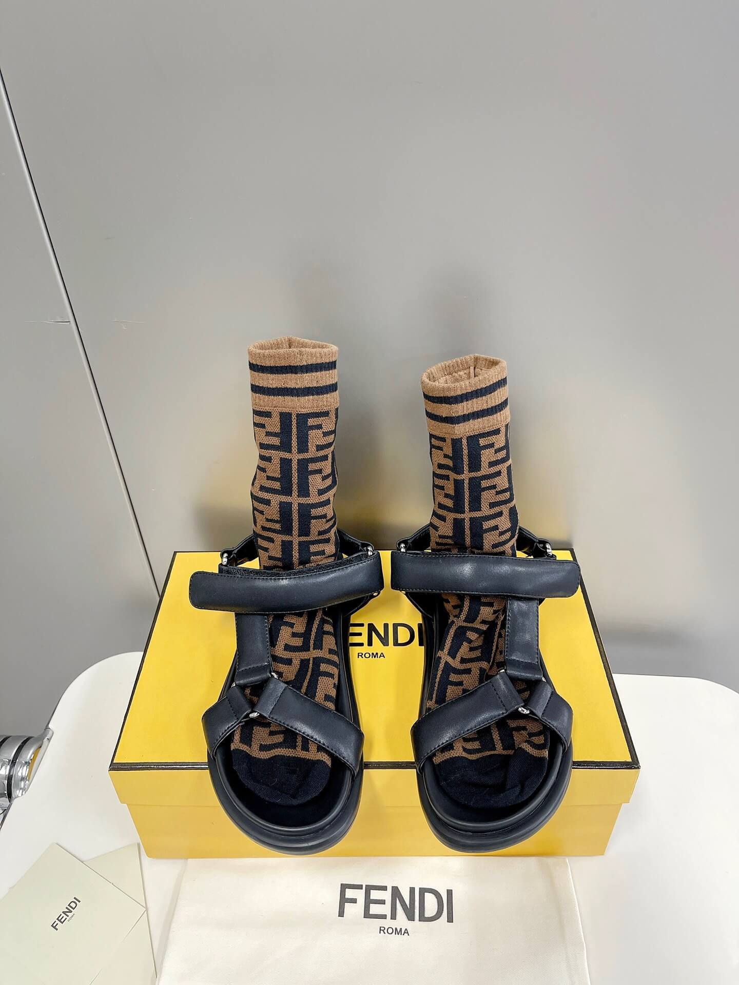 FD Sandals