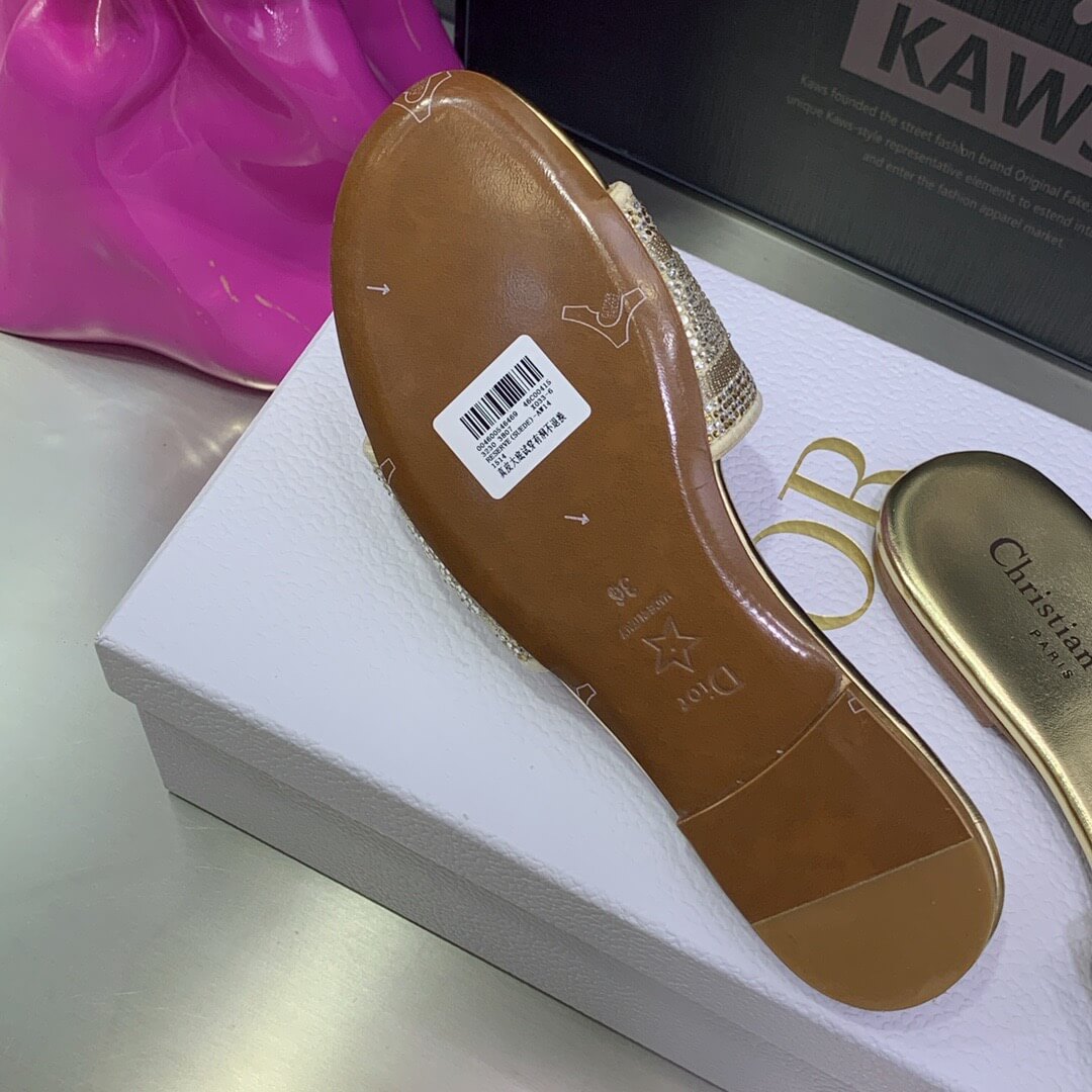CD Dway Slides