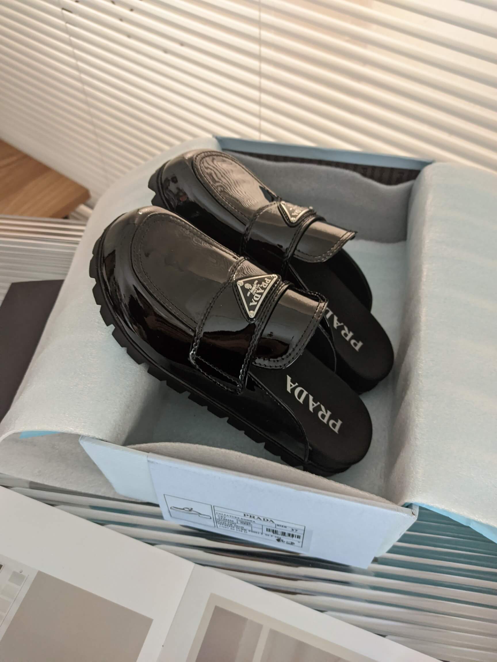 PR Slippers (shiny)