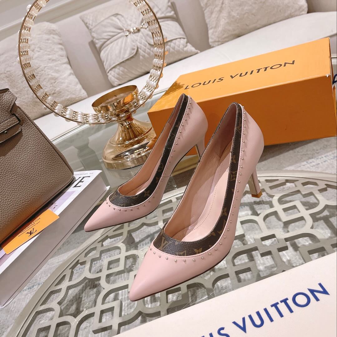LOUIV Pumps