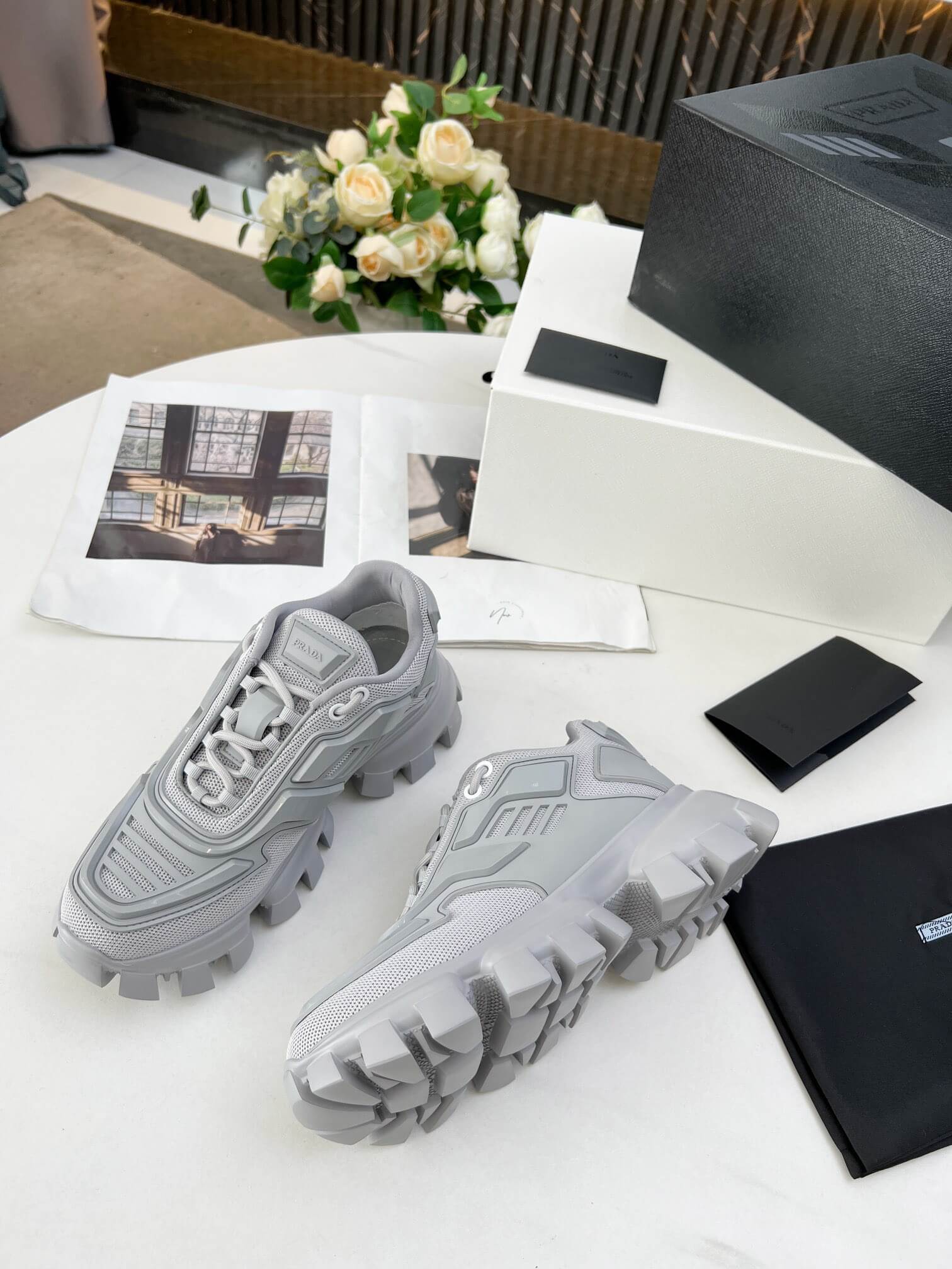 PR Sneakers