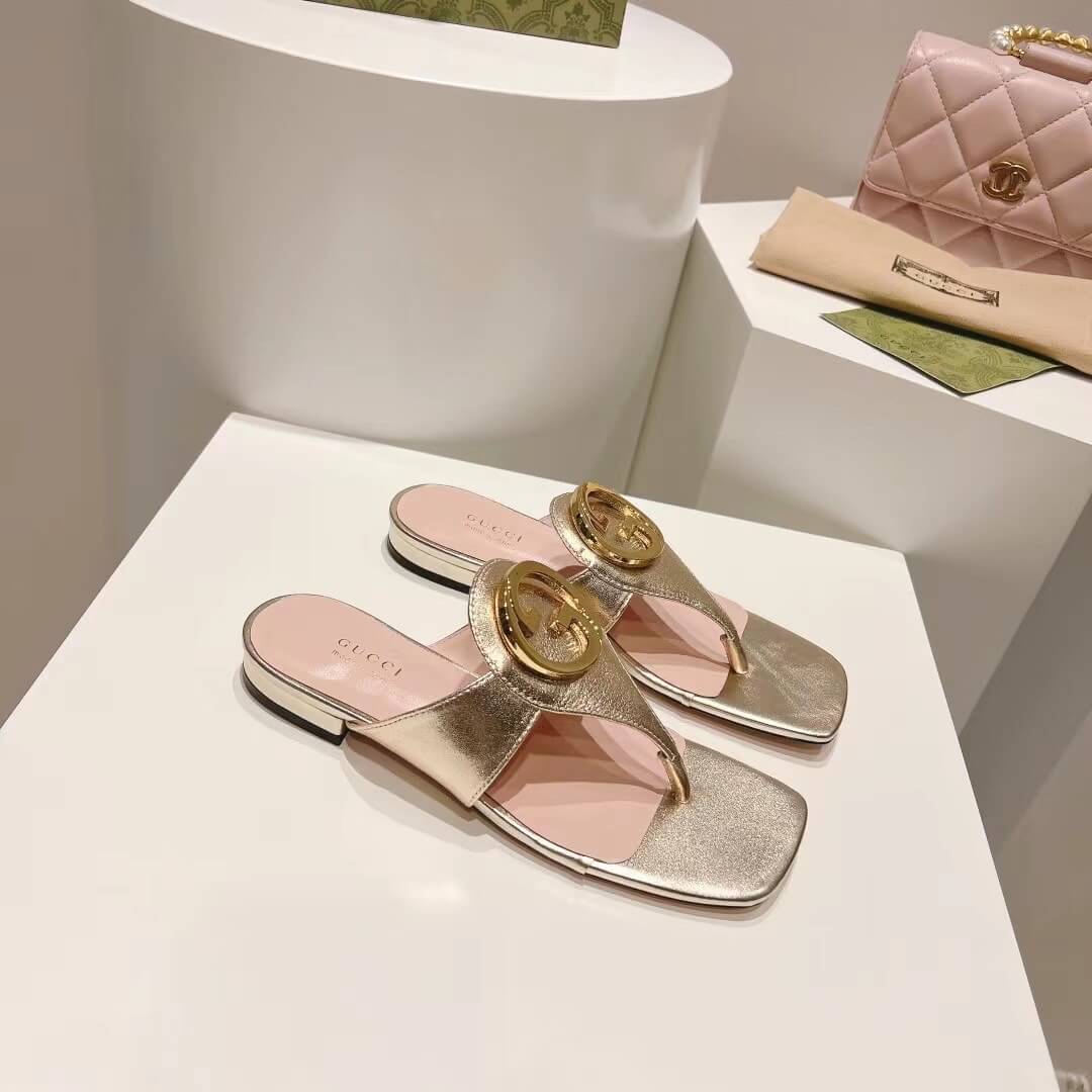 GG Interlocking Thongs