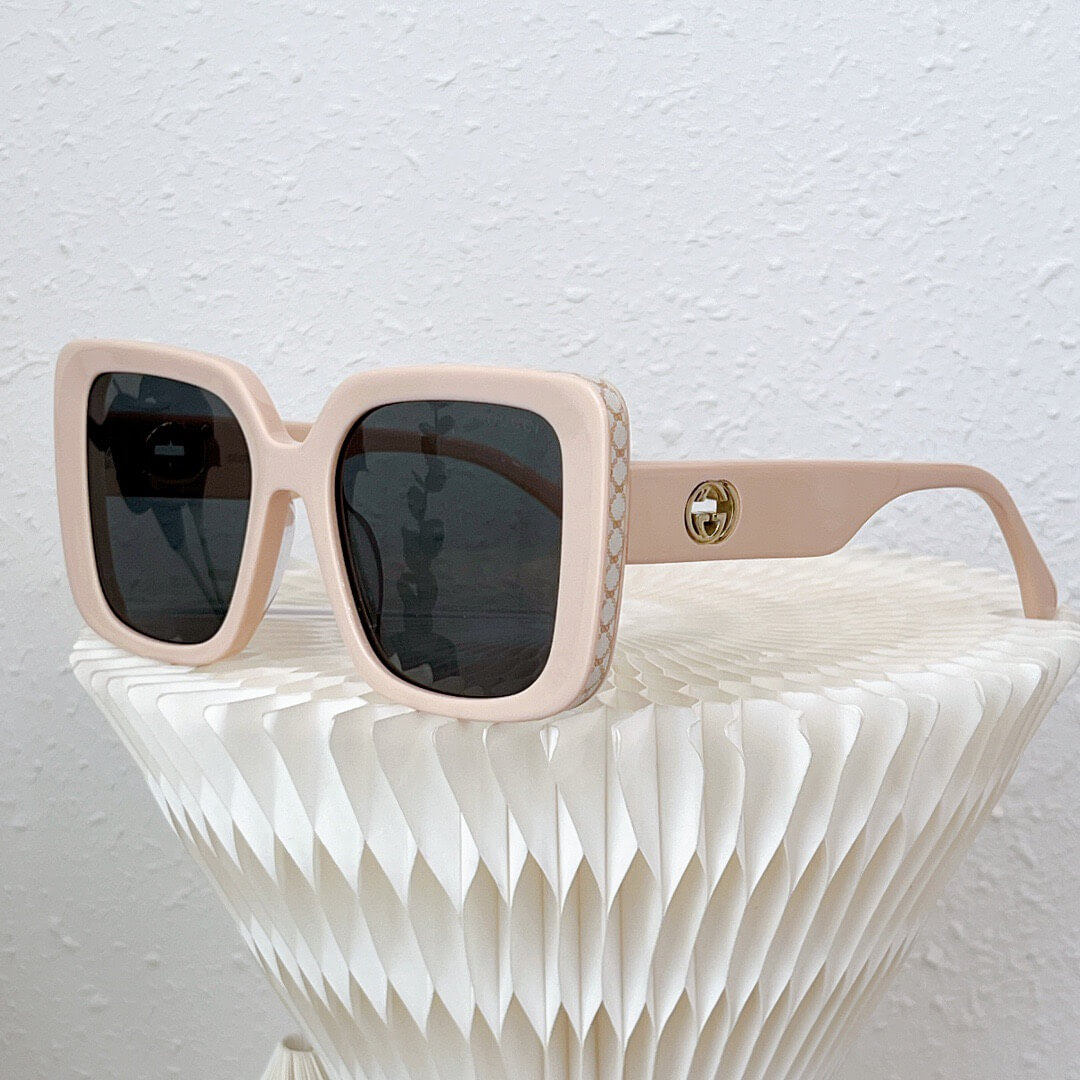 GG Sunglasses 1128S