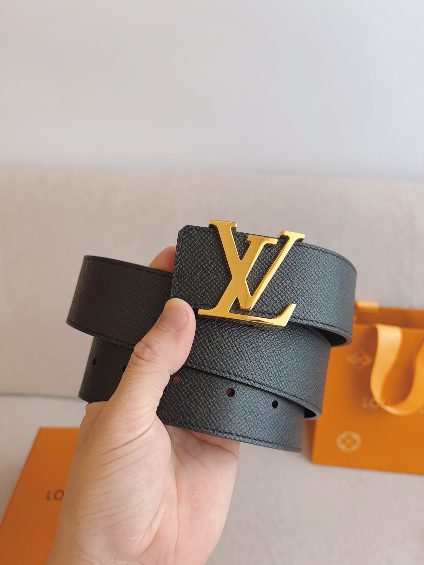 LOUIV Men Belt