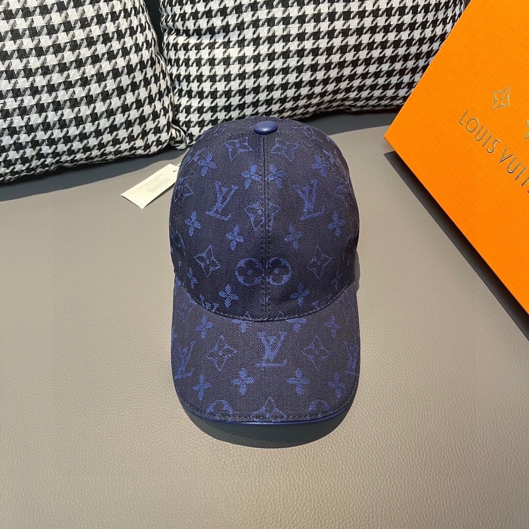 LOUIV Cap