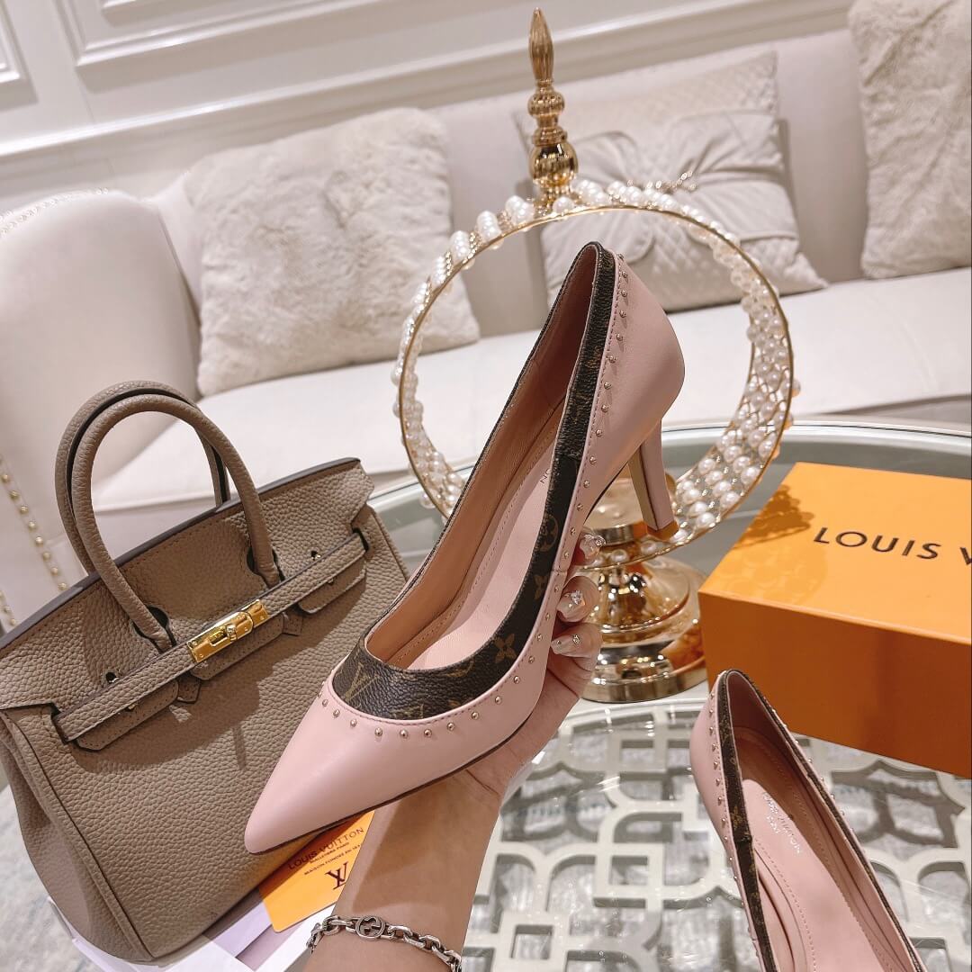 LOUIV Pumps