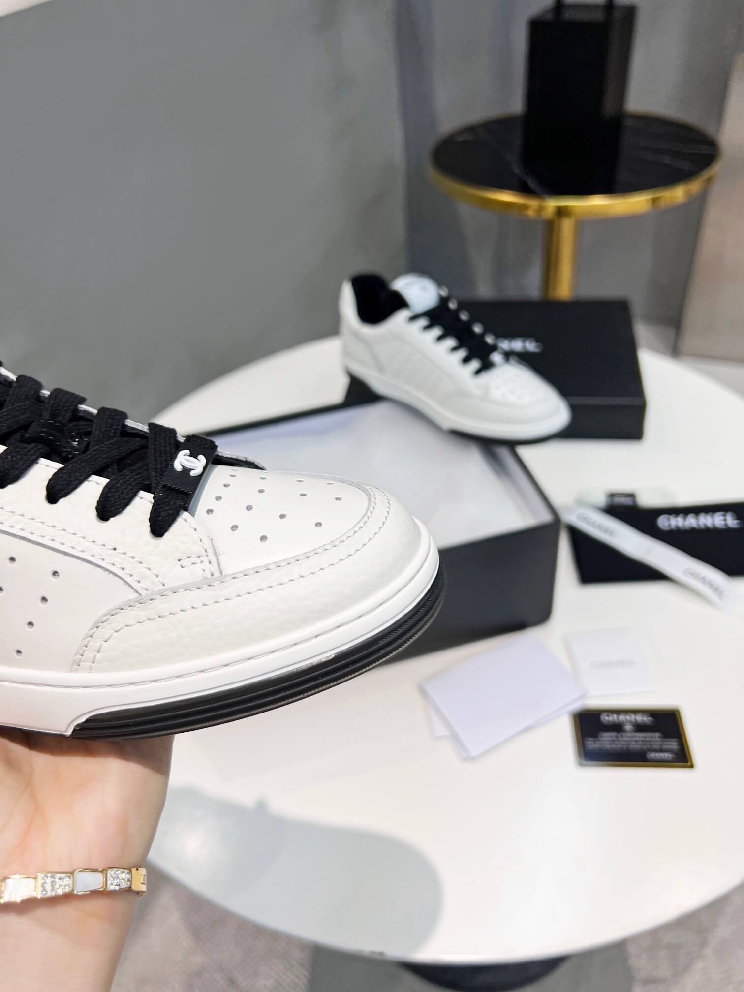 CC Sneakers