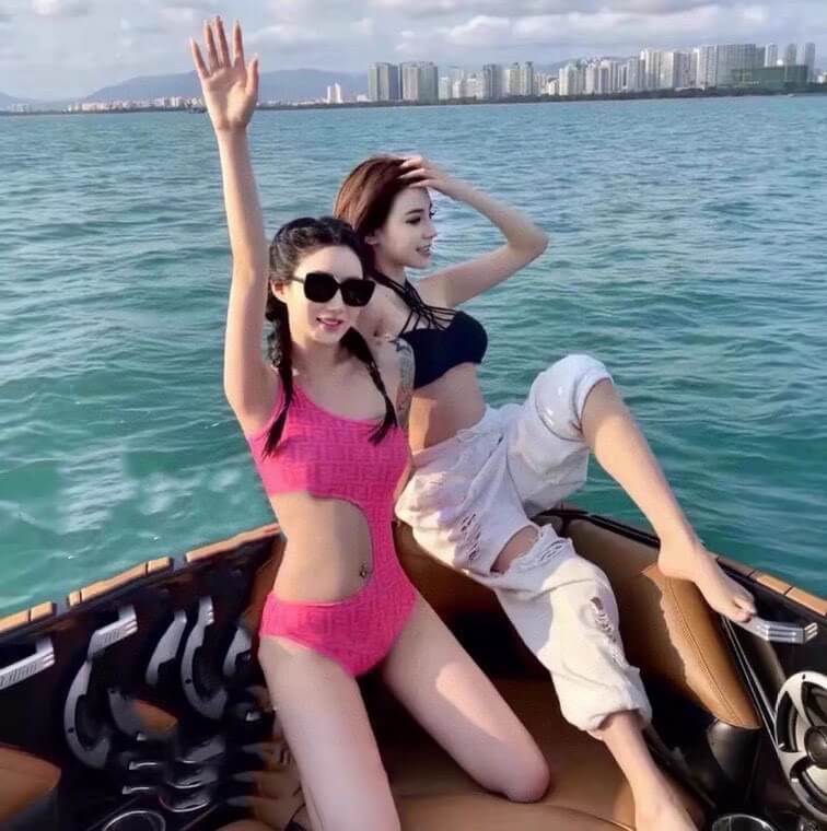 FD Swimsuit