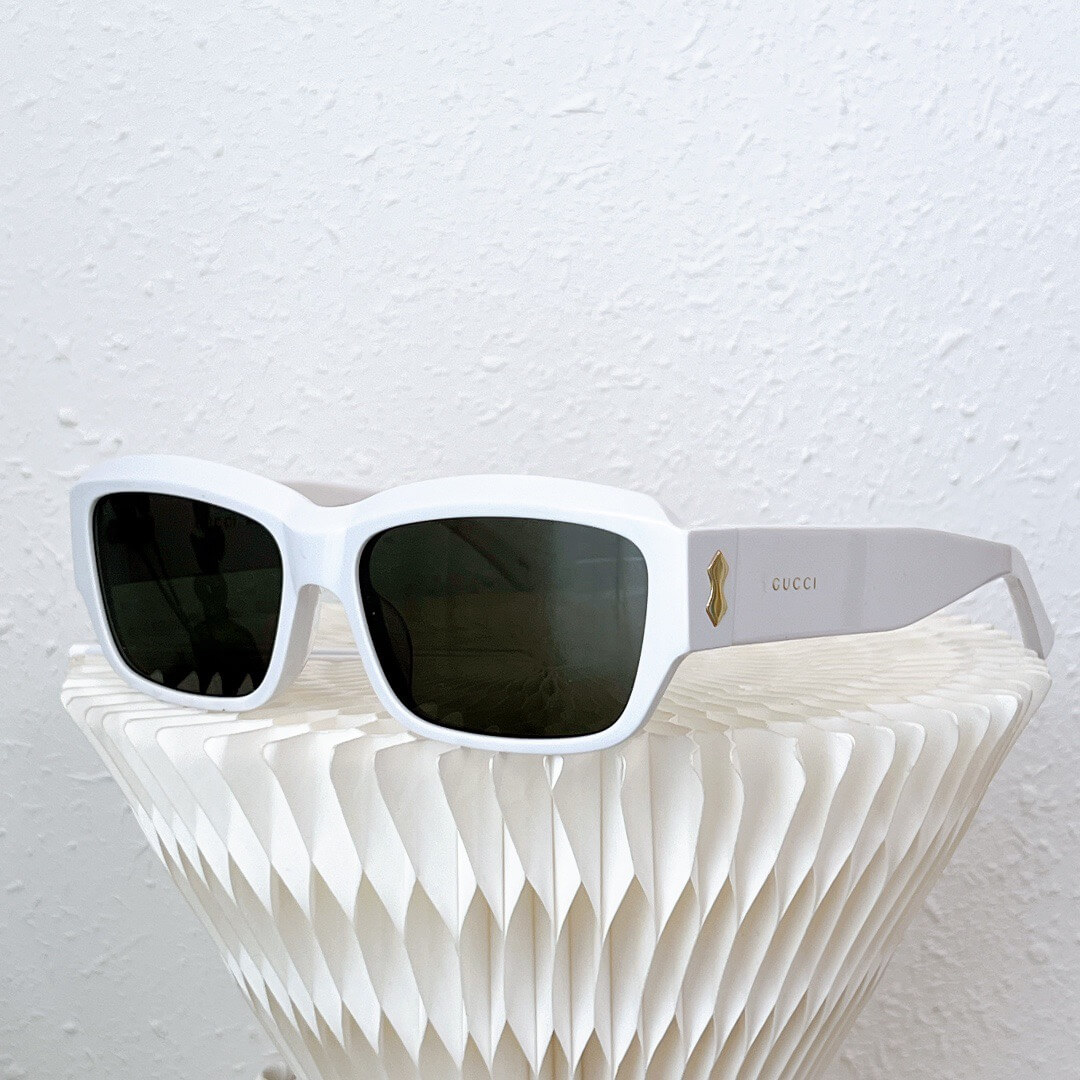 GG Sunglasses 0669S