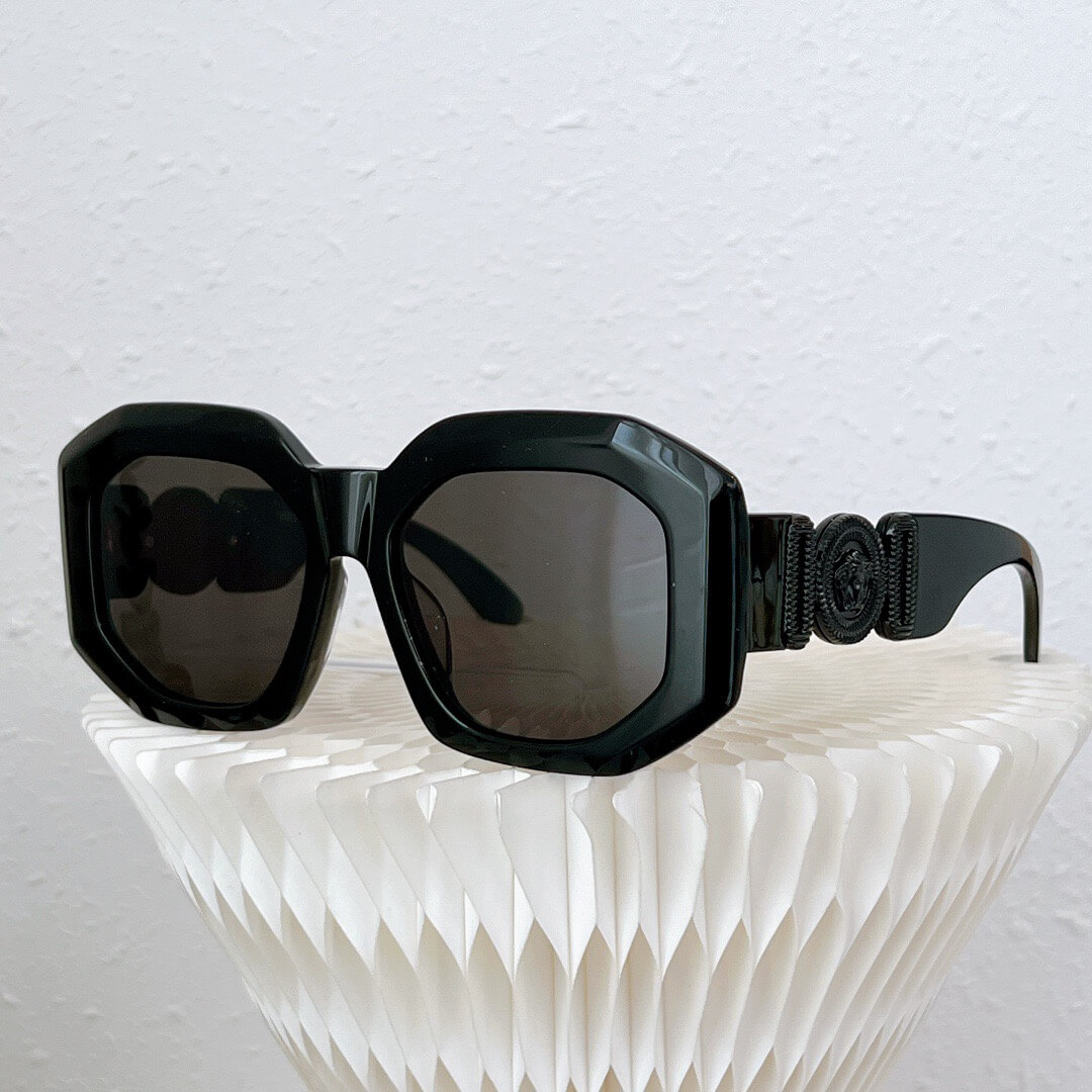 VS Sunglasses 4424