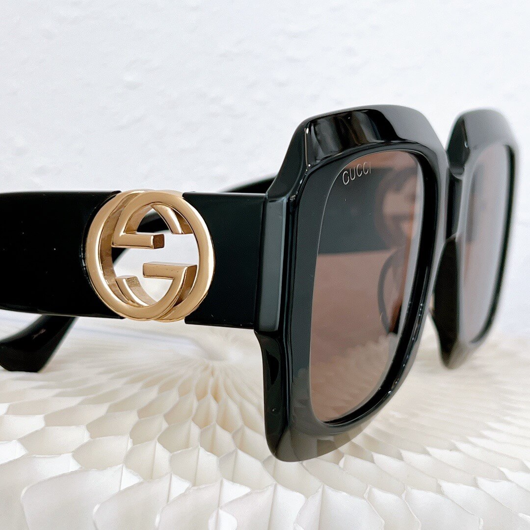 GG Sunglasses 1022S