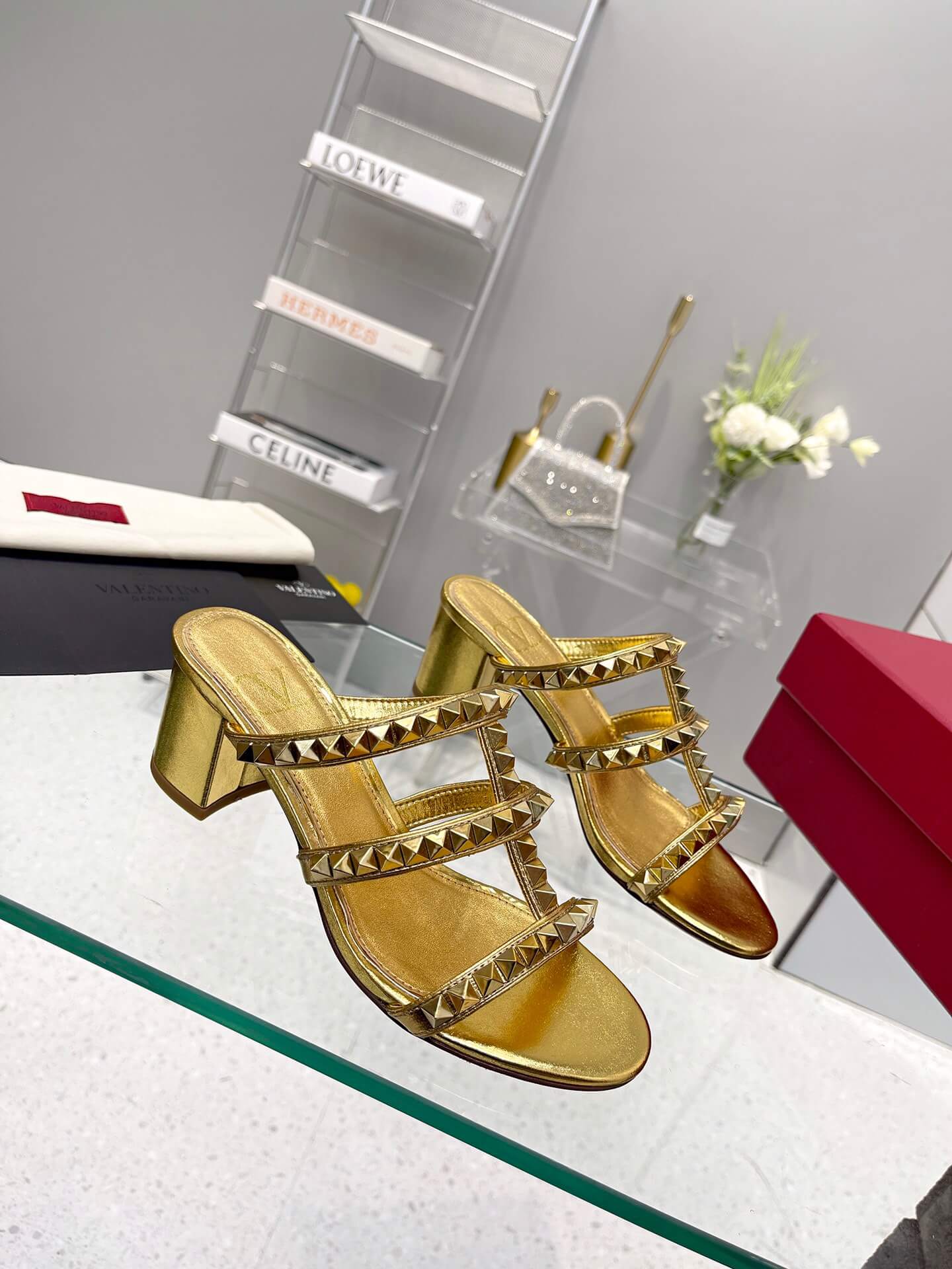 VALEN Mules
