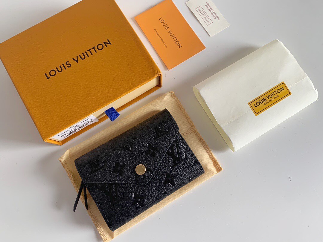 LOUIV Victorine Wallet
