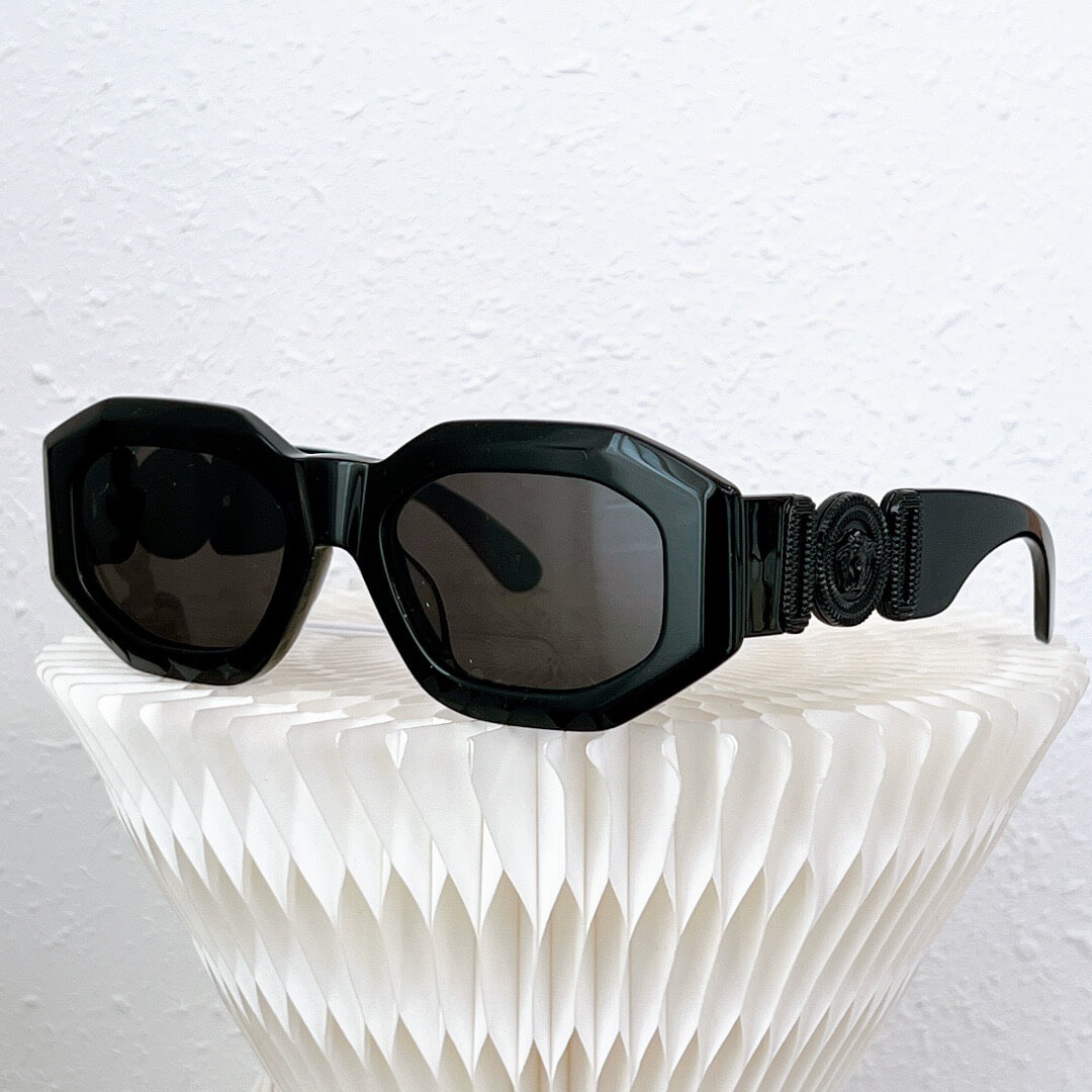 VS Sunglasses 4425