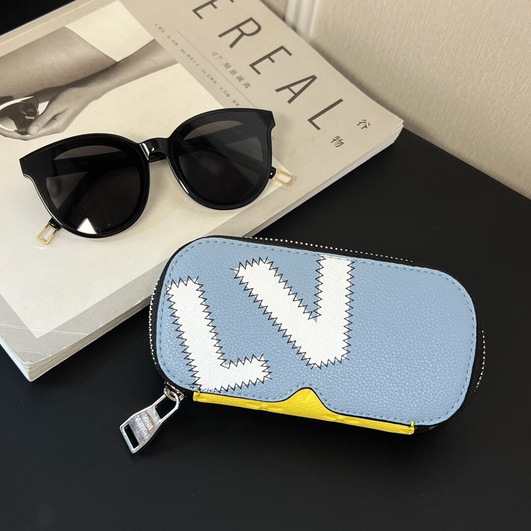 LOUIV Sunglasses Case