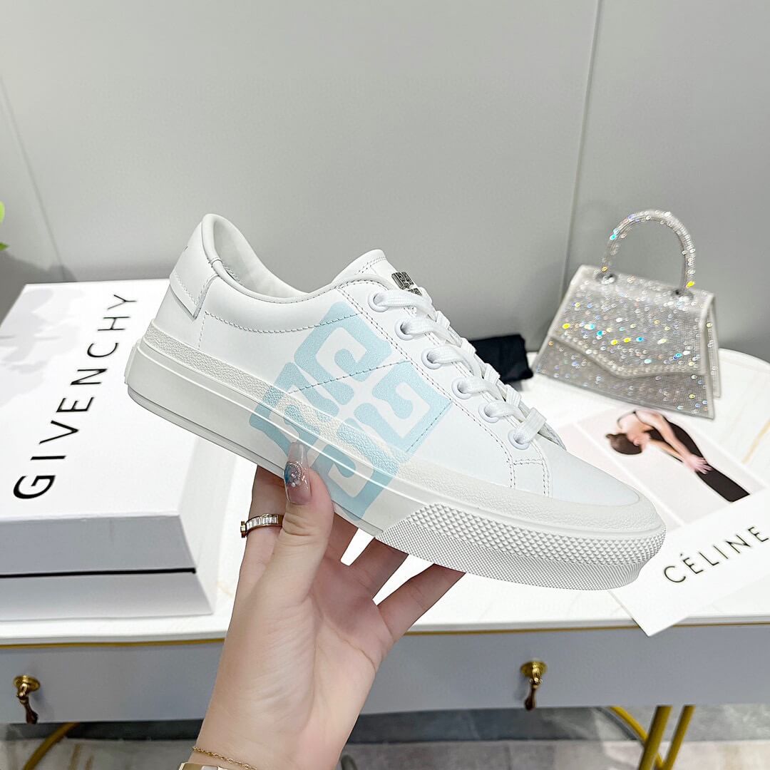 GVC Sneakers