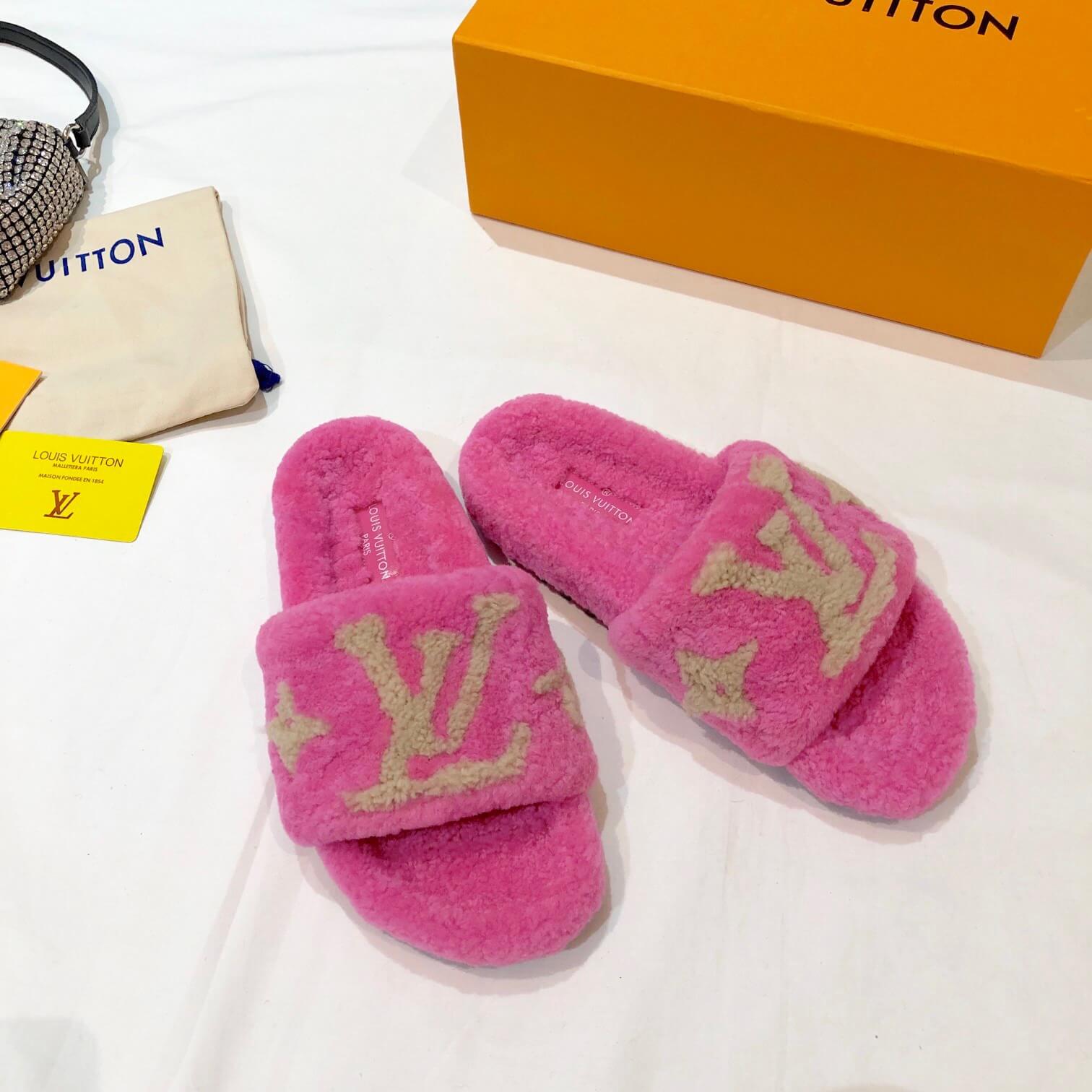 lv fluffy slides