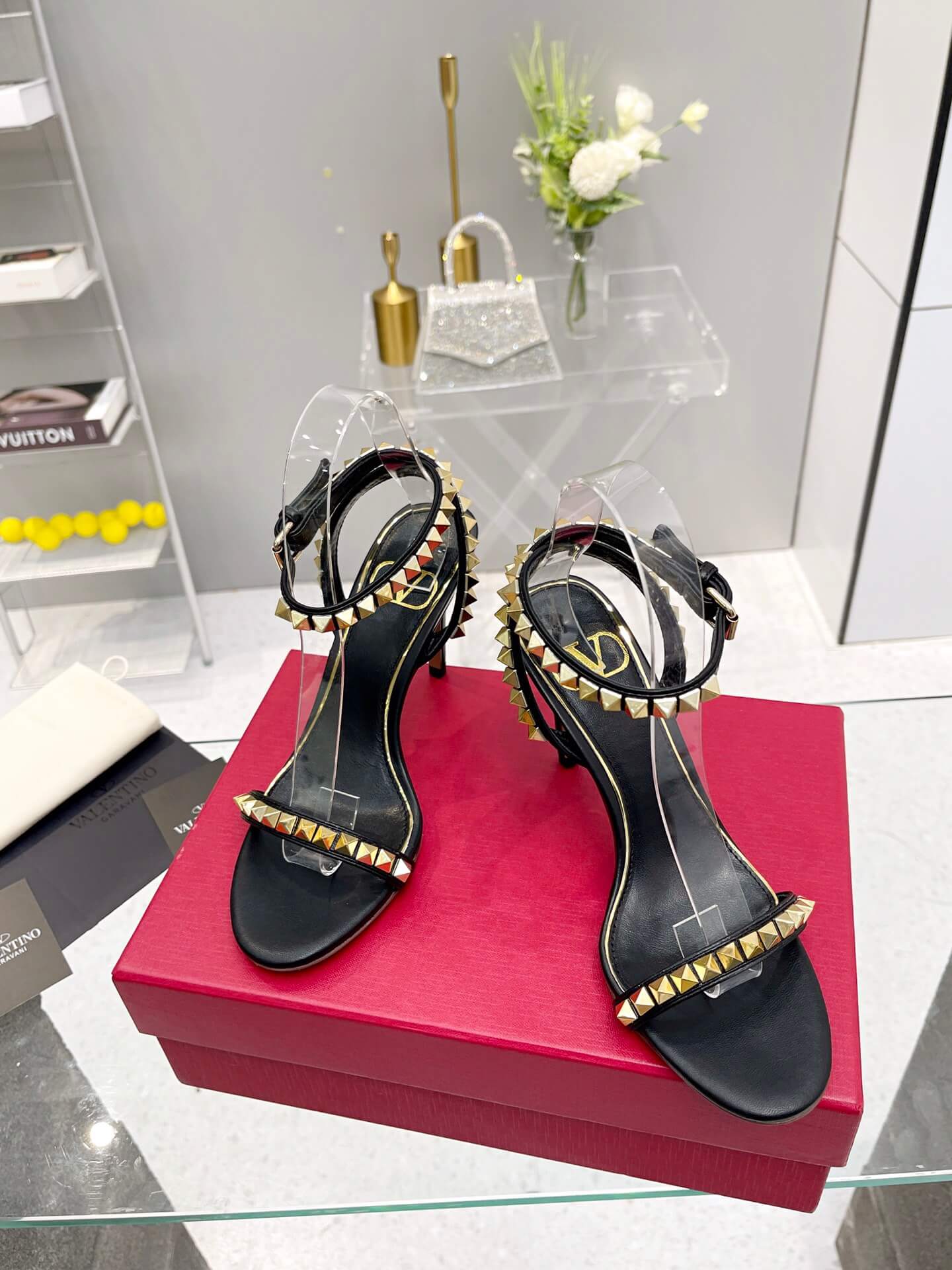 VALEN Heels