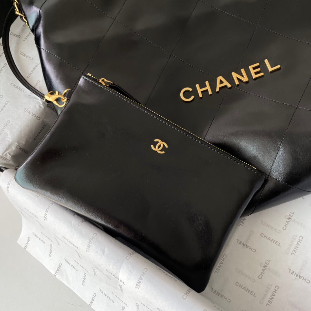 CC 22 Tote