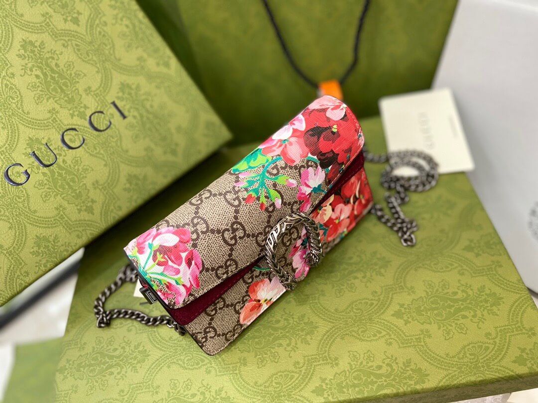 GG Dionysus Super Mini Blooms