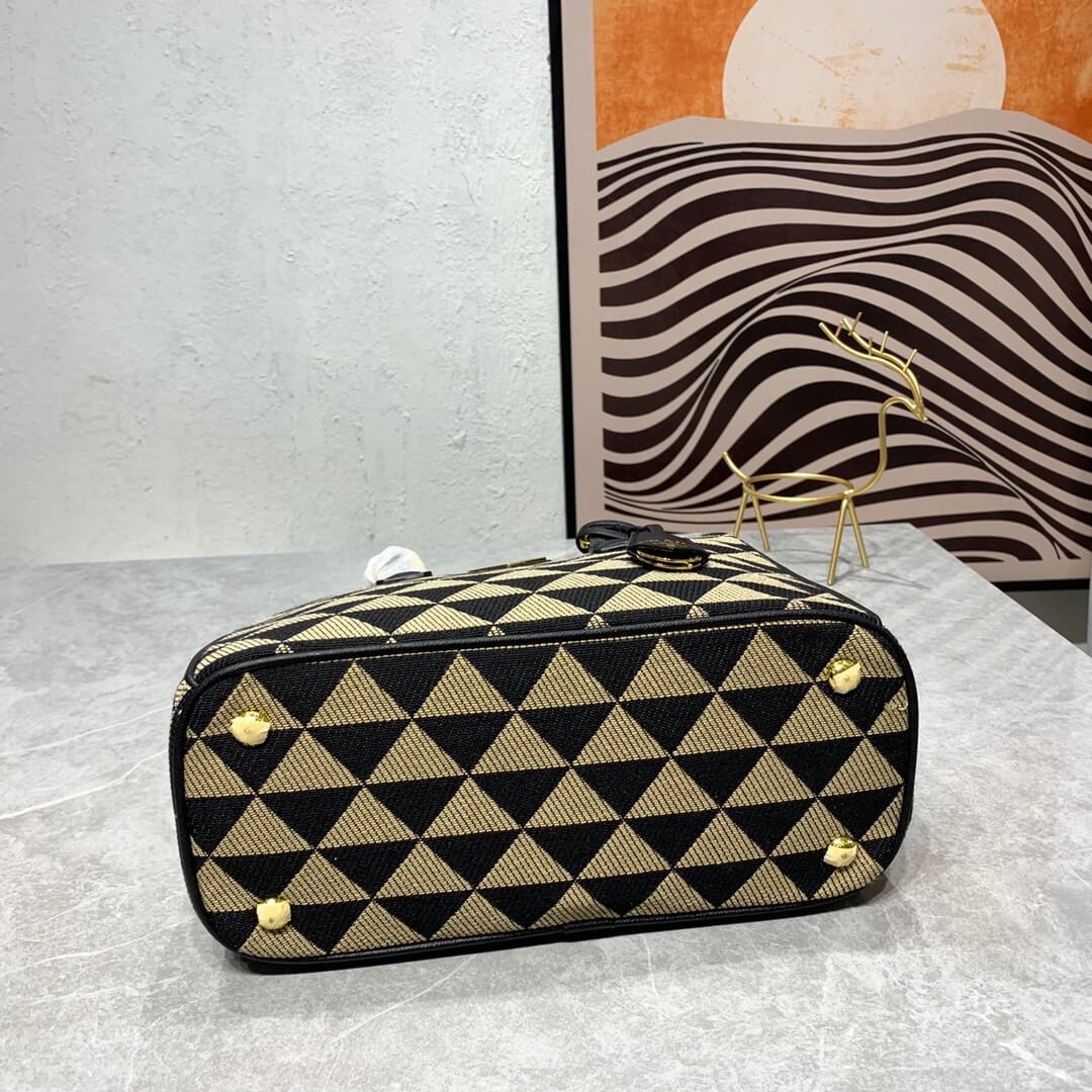 PR Tote Medium