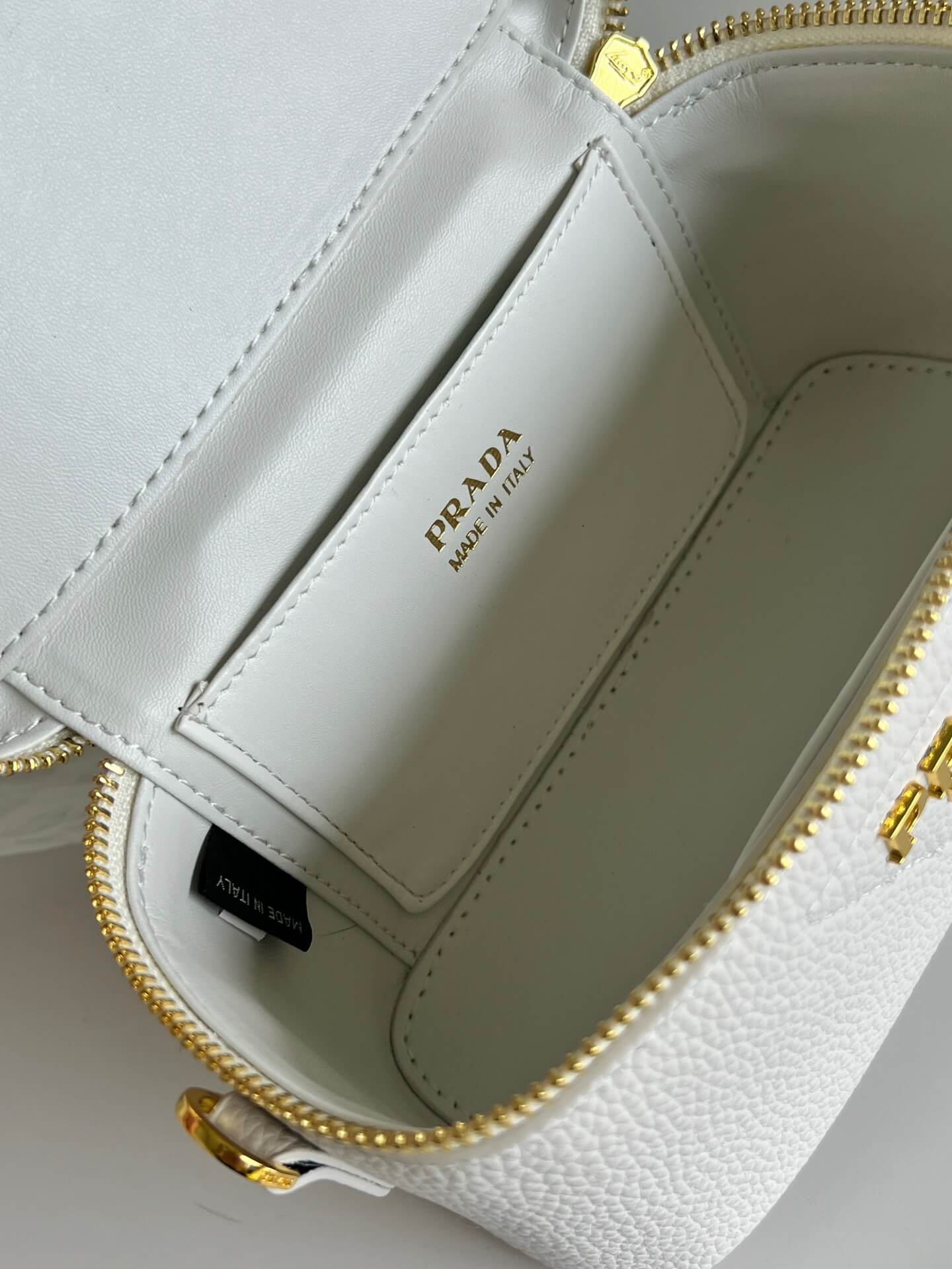 PR Vanity Case