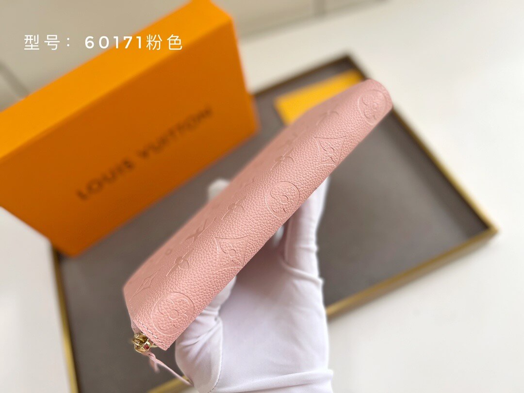 LOUIV Zippy Clemence Wallet