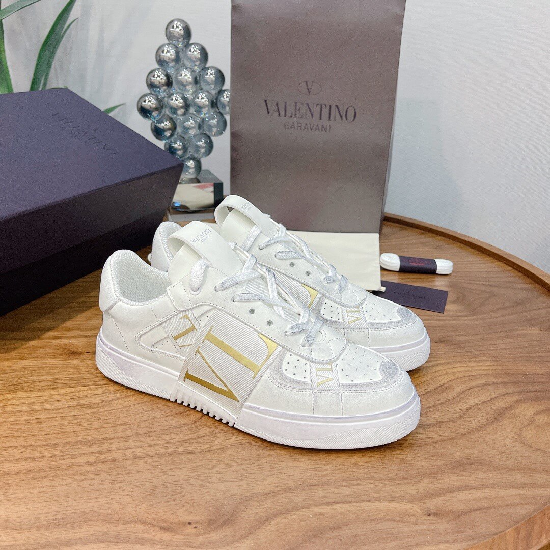 VALEN Sneakers