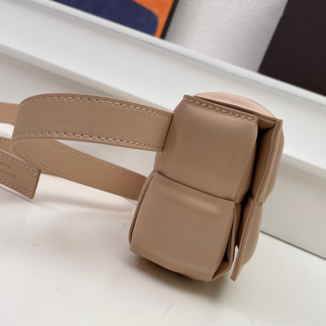 BV Cassette Belt Bag