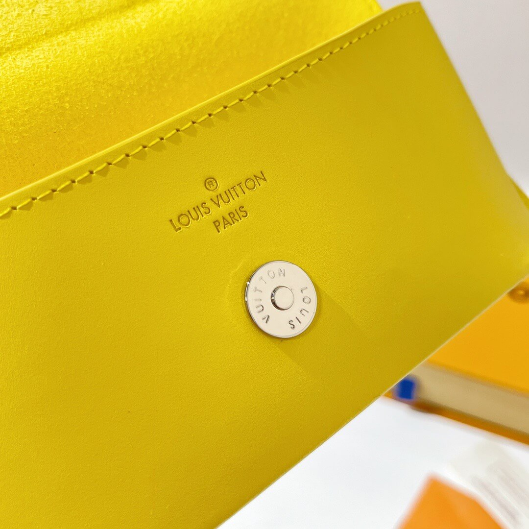 LOUIV Woody Sunglasses Case