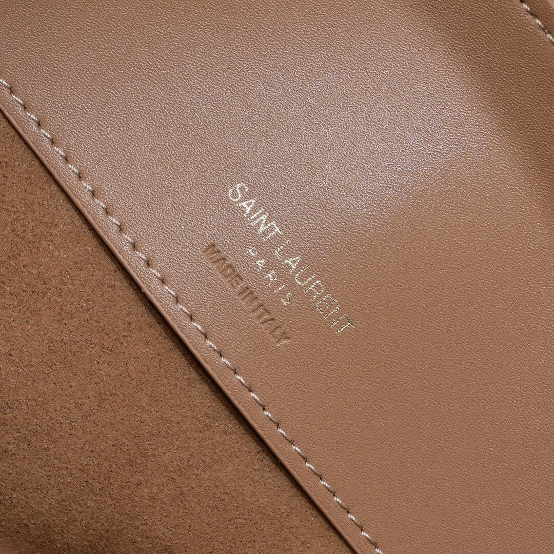 YSL Le 37 Medium