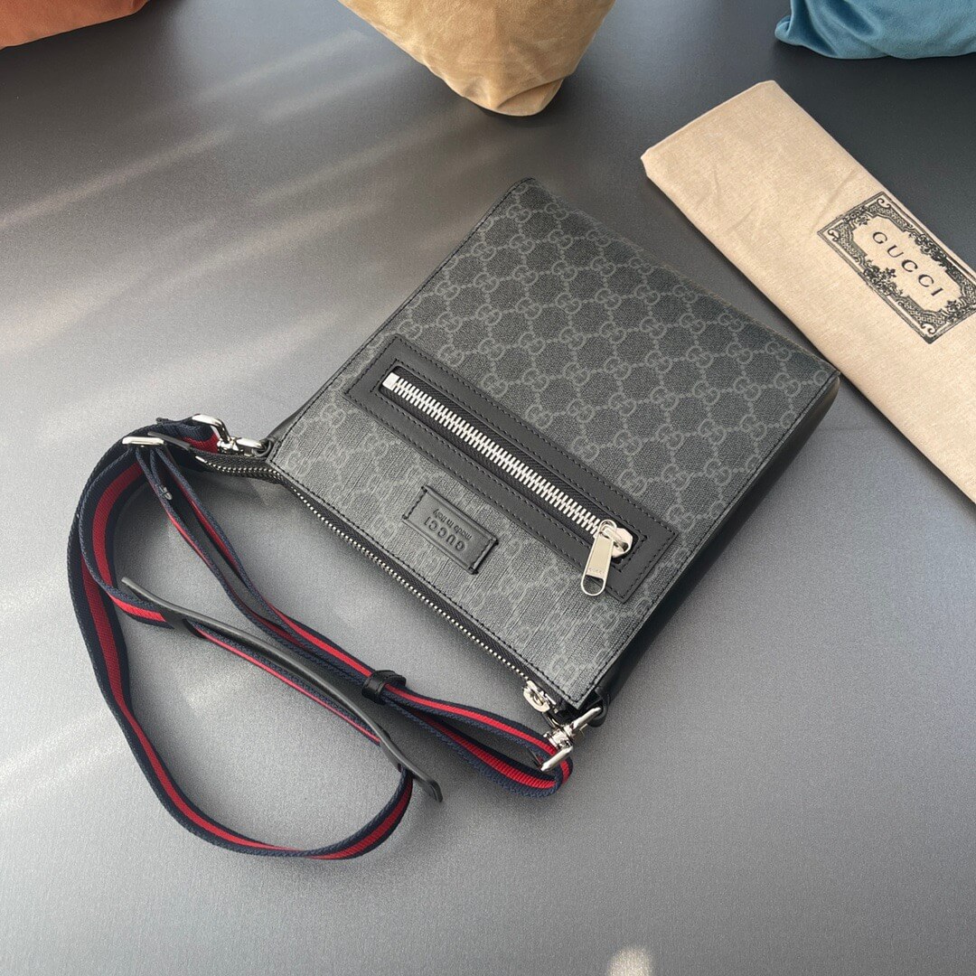 GG Small Messenger Bag