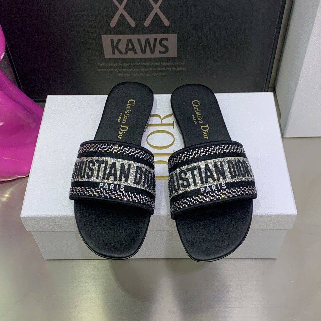 CD Dway Slides