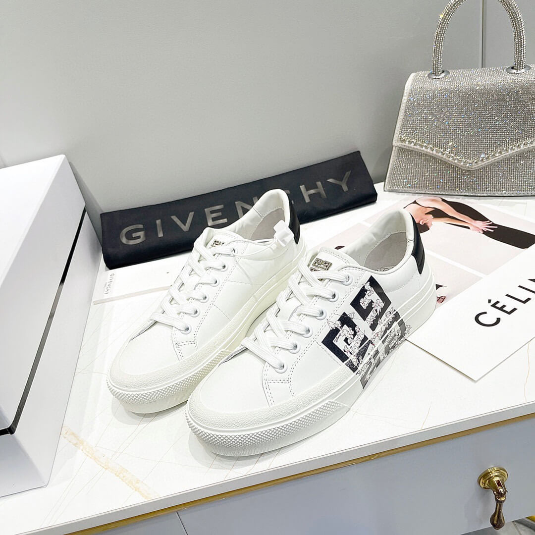 GVC Sneakers