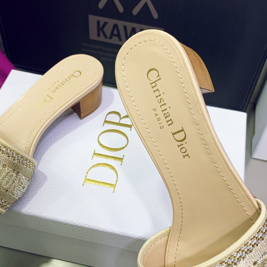 CD Dway Mules