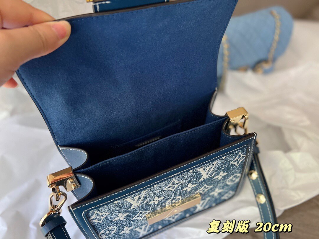 LOUIV Dauphine Small