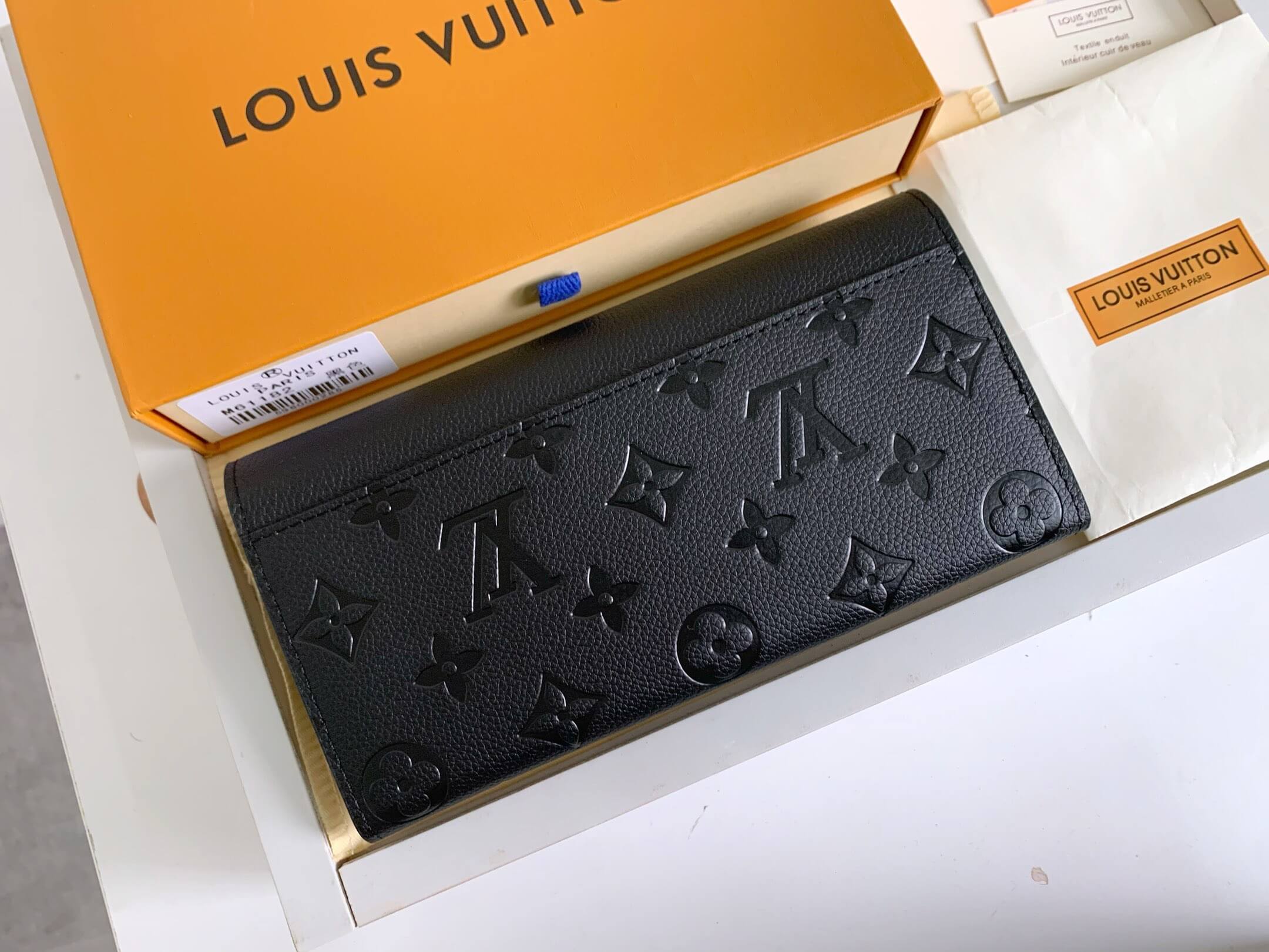 LOUIV Sarah Wallet