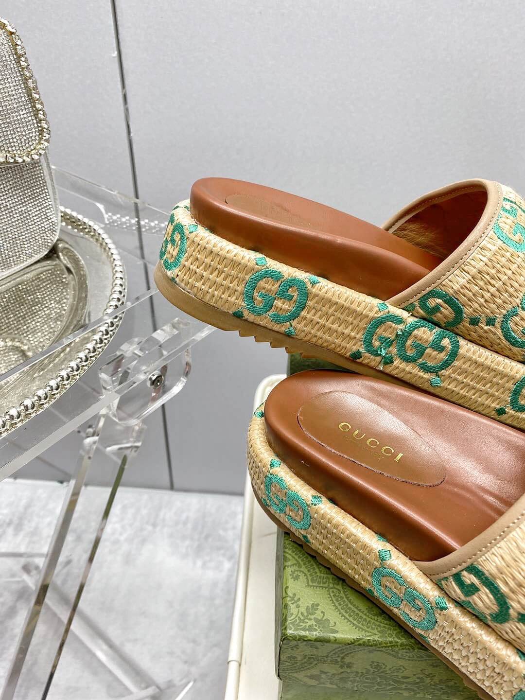 GG Slides