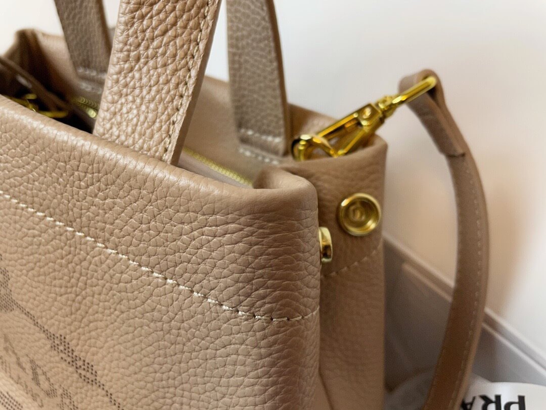 PR Tote