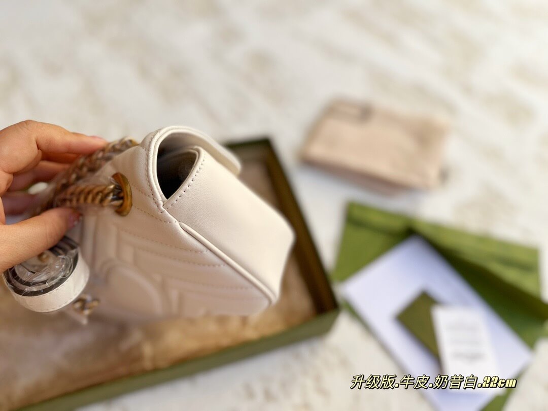 GG Marmont Flap Mini
