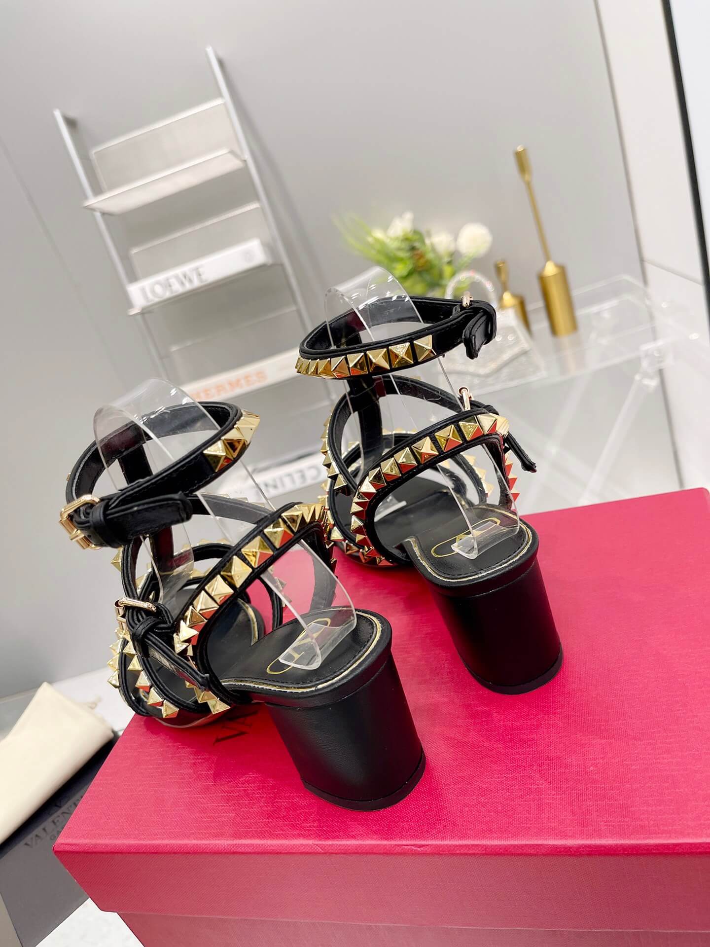 VALEN Mules
